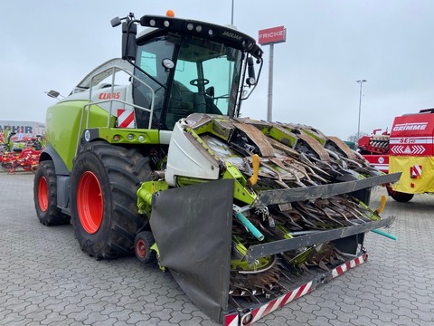 <strong>CLAAS Jaguar 970</strong><br />