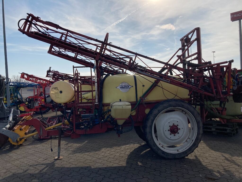 Hardi TZY 2400 2