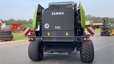 CLAAS Variant 565 RC PRO