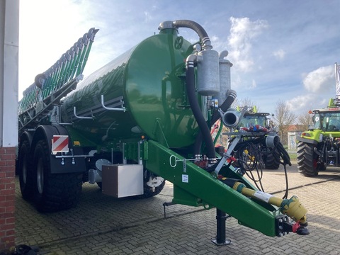 Kotte VT 17.300 mit Bomech Farmer 15m Profi - Laubgrün