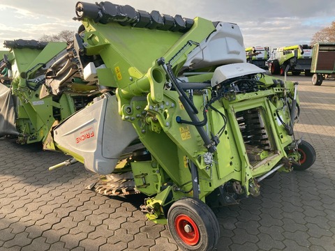 <strong>CLAAS Orbis 900</strong><br />
