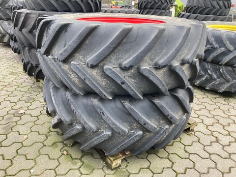 Michelin 2x 600/65 R38 Komplettradsatz