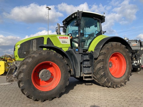 CLAAS Axion 920 Cmatic Cebis