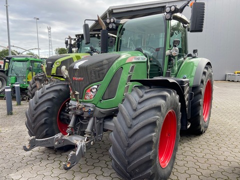 Fendt 722 Vario S4 Profi Plus