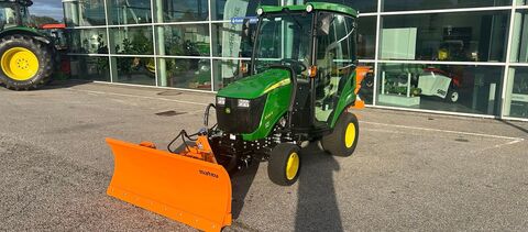 John Deere 1026R