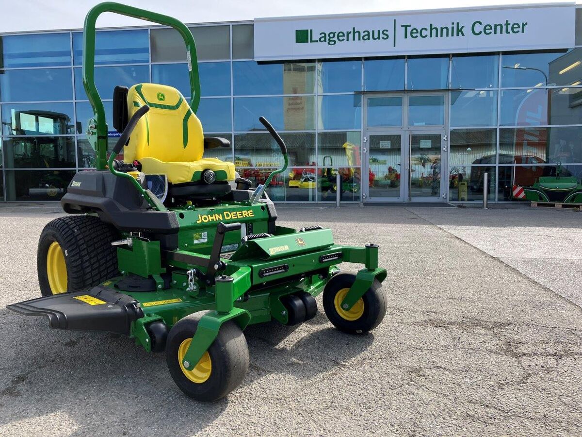 John Deere Z740R 2
