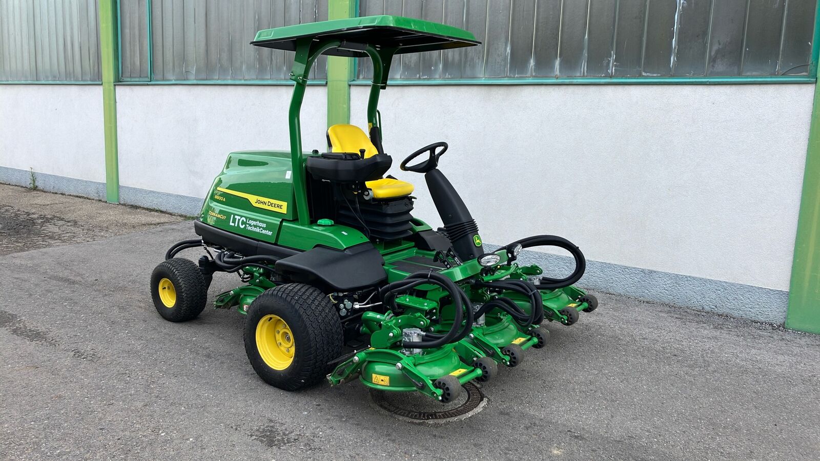 John Deere 8800A 2