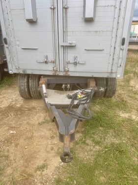 Viehanhänger – 3 Stock 3