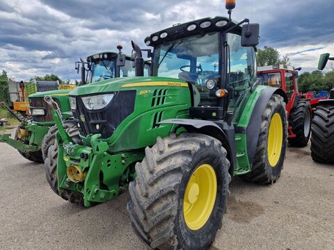 John Deere 6125R