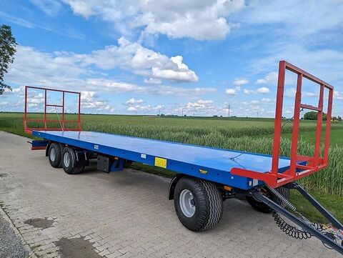 Ballenwagen TBW 19,5 Strohwagen (kein URSUS) am  2
