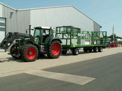 Pronar 2-achs Anhänger, Ballenwagen, Strohwagen, TO 22 