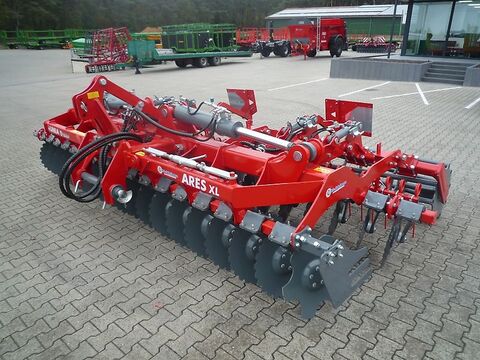 Unia Ares XL, 4,50 m, 560 mm Scheiben, Rohrstabwalze 
