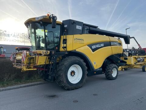 New Holland CX 740