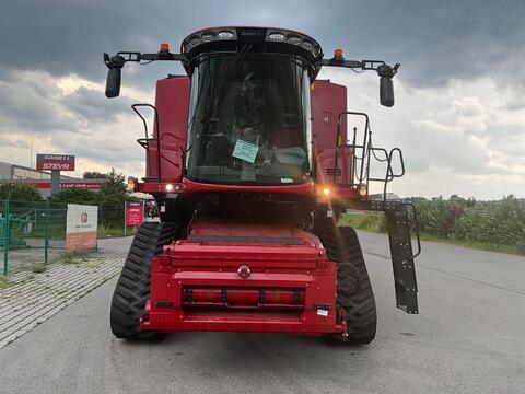 Case-IH Axial-Flow 8250 Raupe