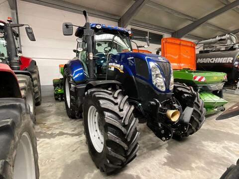 <strong>New Holland T7.210</strong><br />