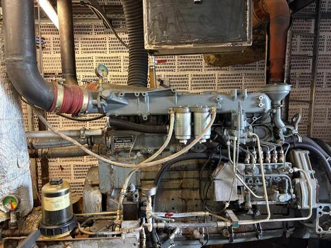Sonstige 6 Zylinder Reihenmotor 308KW Teileträger