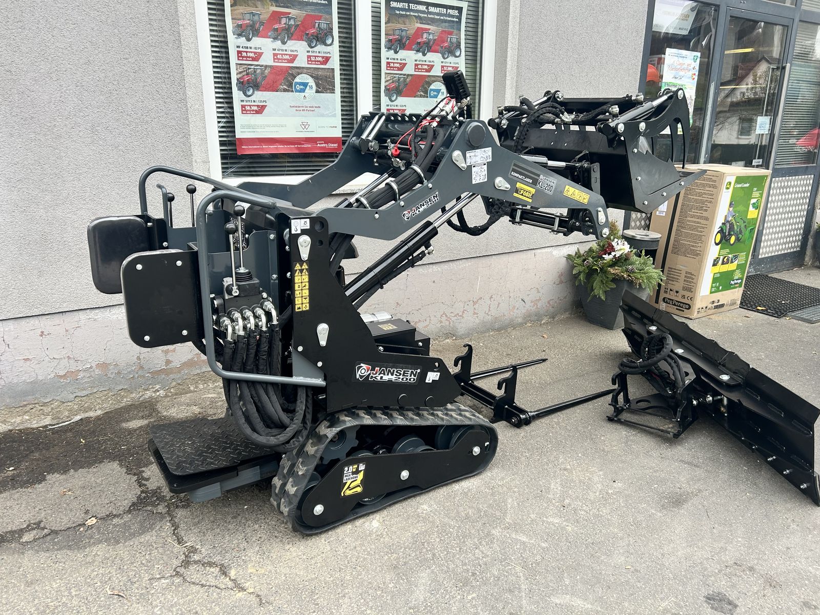 Kompaktlader KL-200 2