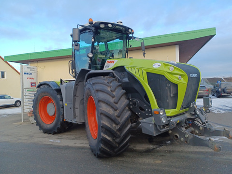 <strong>CLAAS Xerion 4000 VC</strong><br />