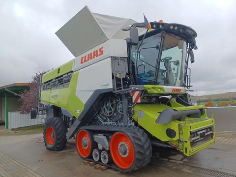 CLAAS Lexion 8700 TT Terratrac + V 1230