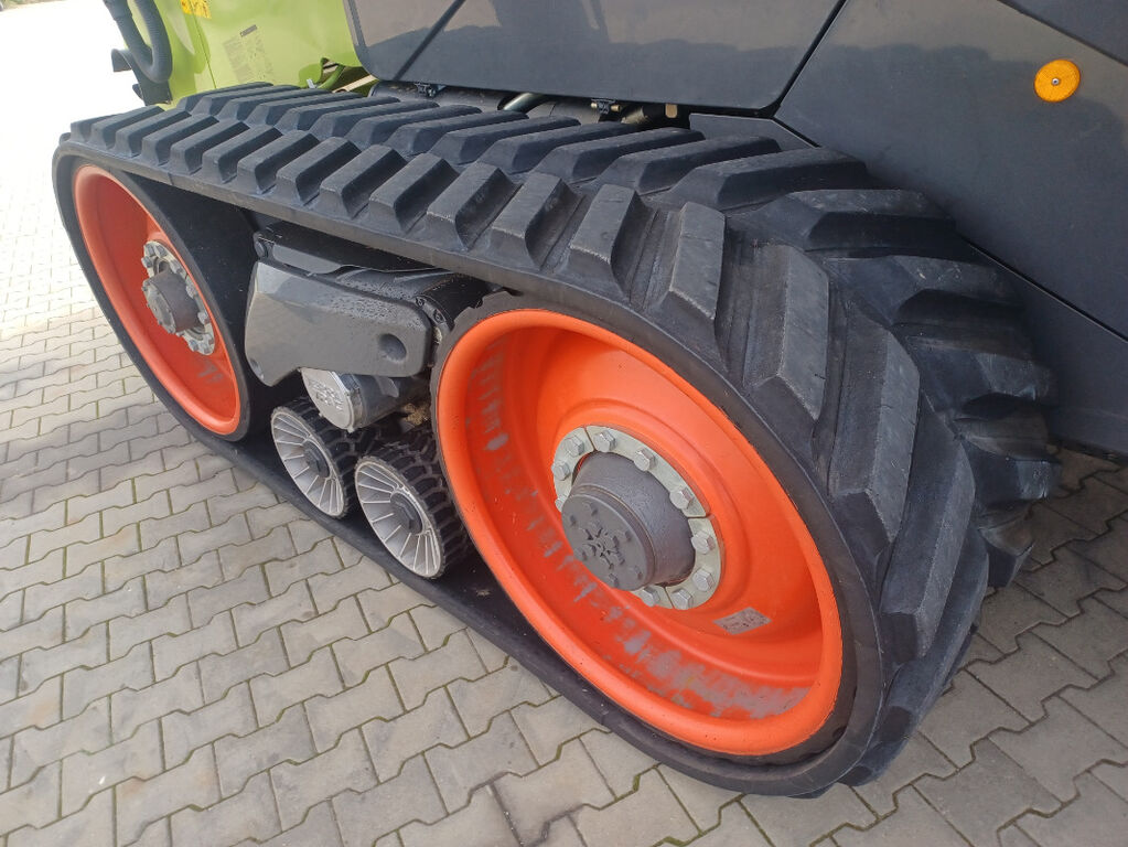 Claas Lexion 8700 TT Terratrac + V 1080 3