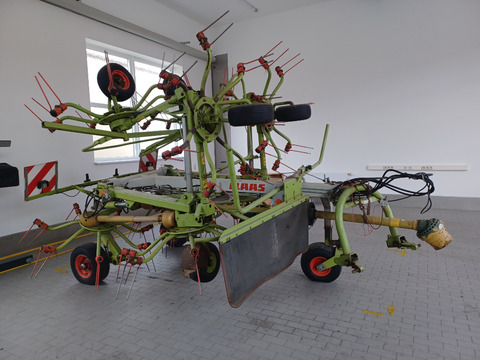 CLAAS Volto 1050 T