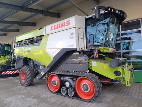 CLAAS Lexion 6900 Terratrac + Vario V 930