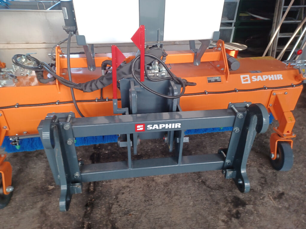 Saphir PKM 26 Claas Scrpion Kramer TKL 2