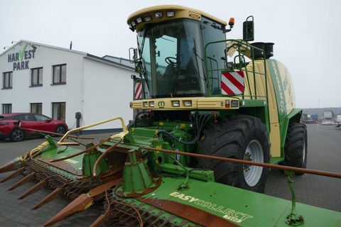 <strong>Krone BiG X 650</strong><br />