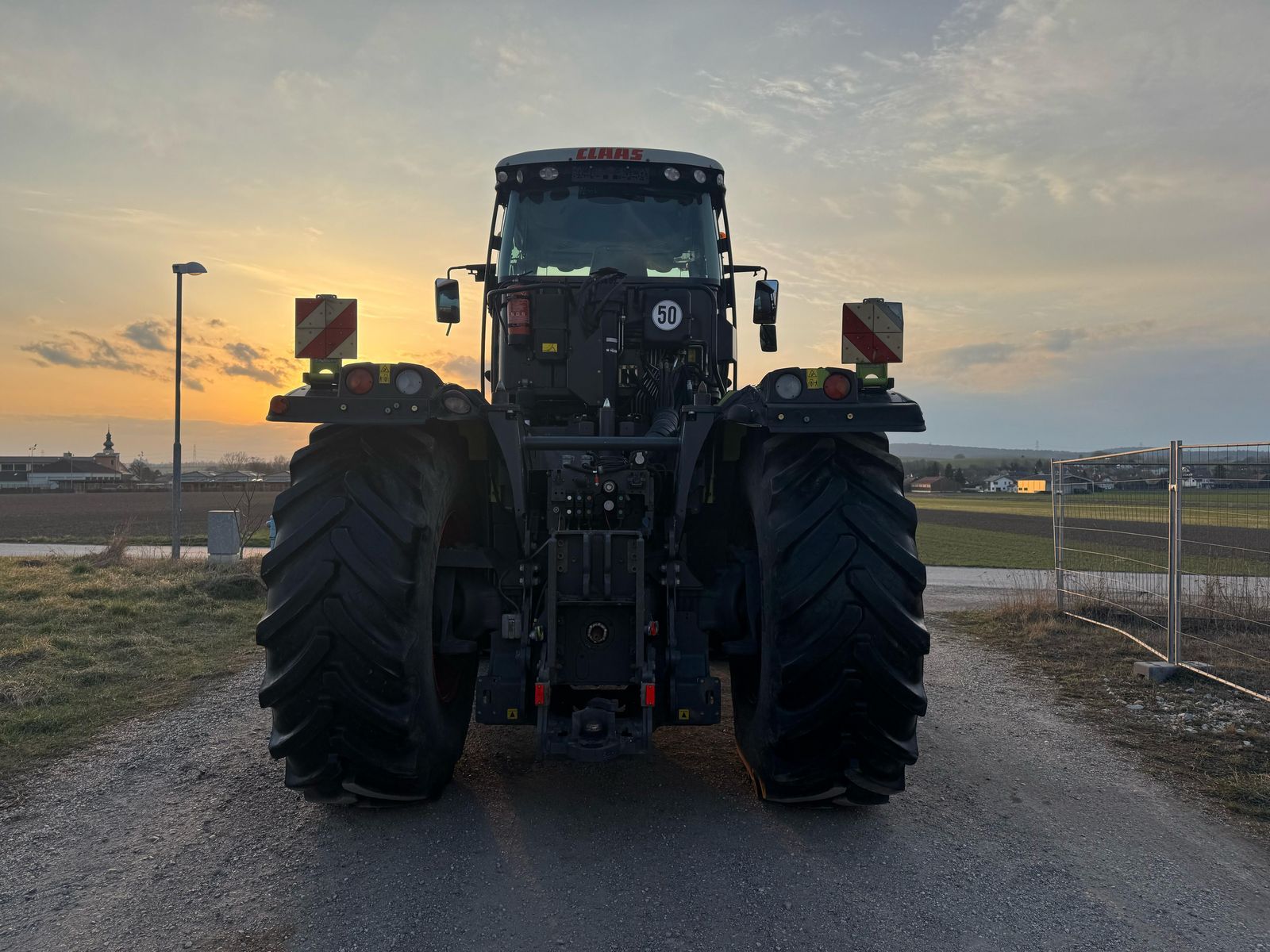 Claas Xerion 5000 Trac VC 3