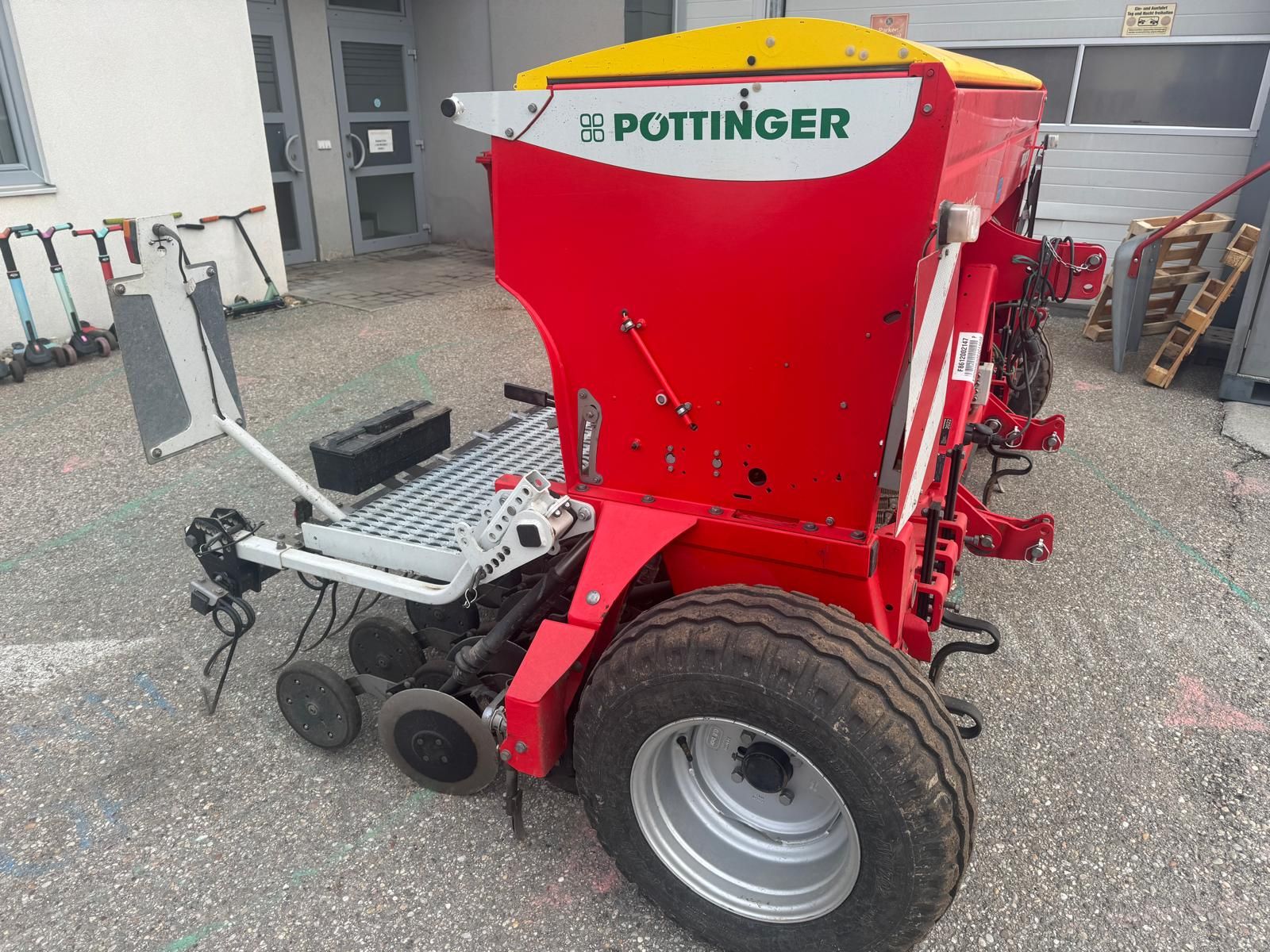 Pöttinger Vitasem 302 Classic 2