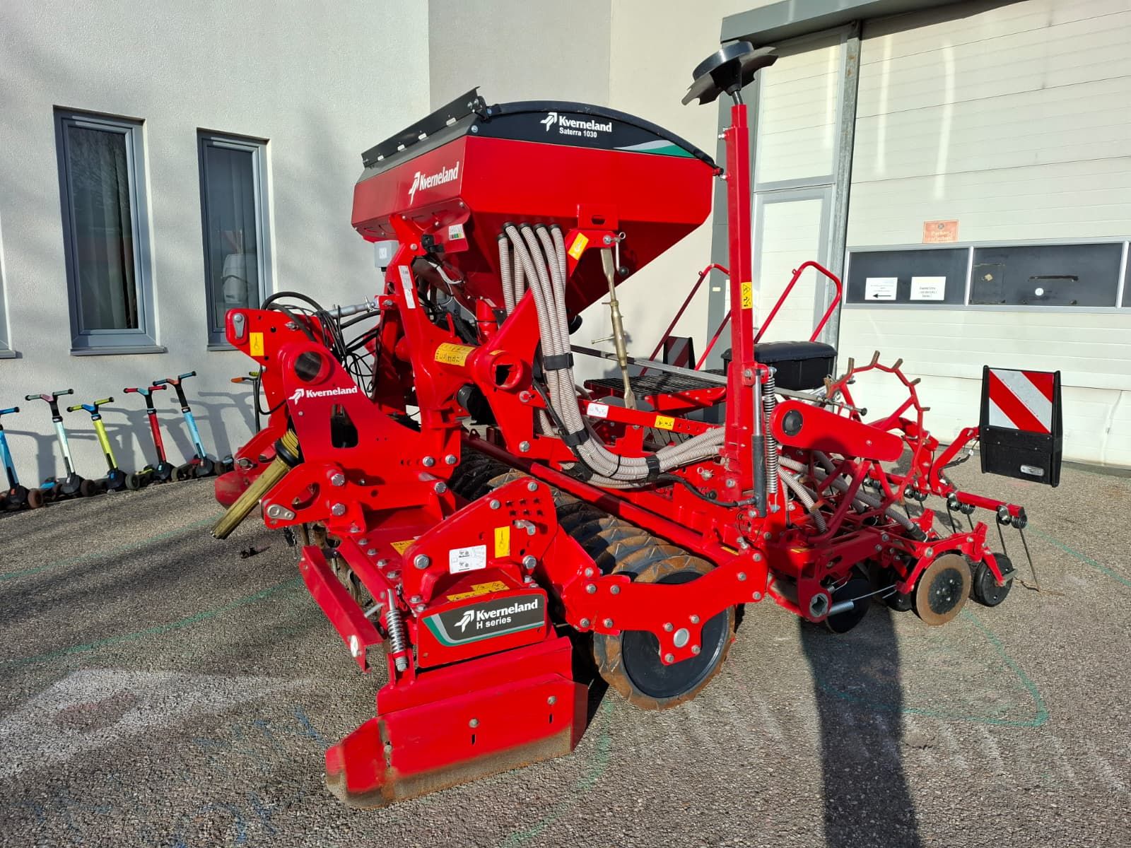 Kverneland Saterra 1030 + H Serie 3