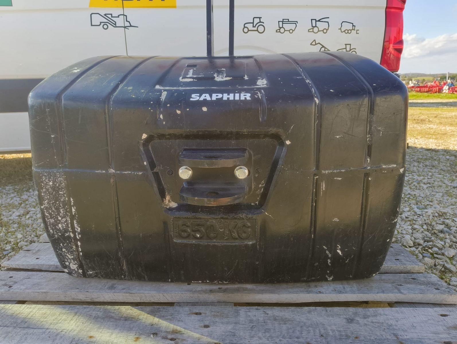Saphir Frontgewicht 650kg 1