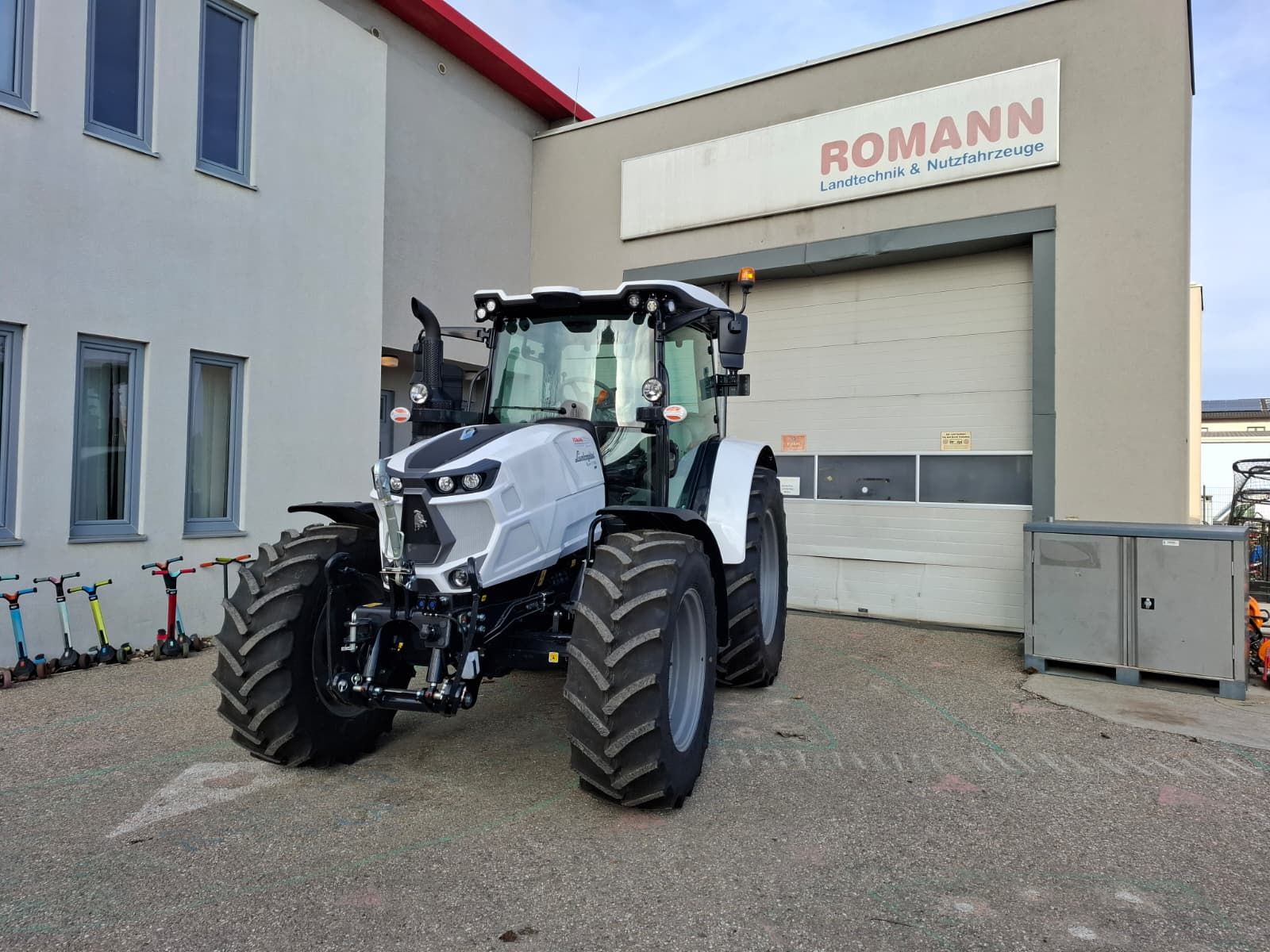 Lamborghini Spark R 125 VRT 3