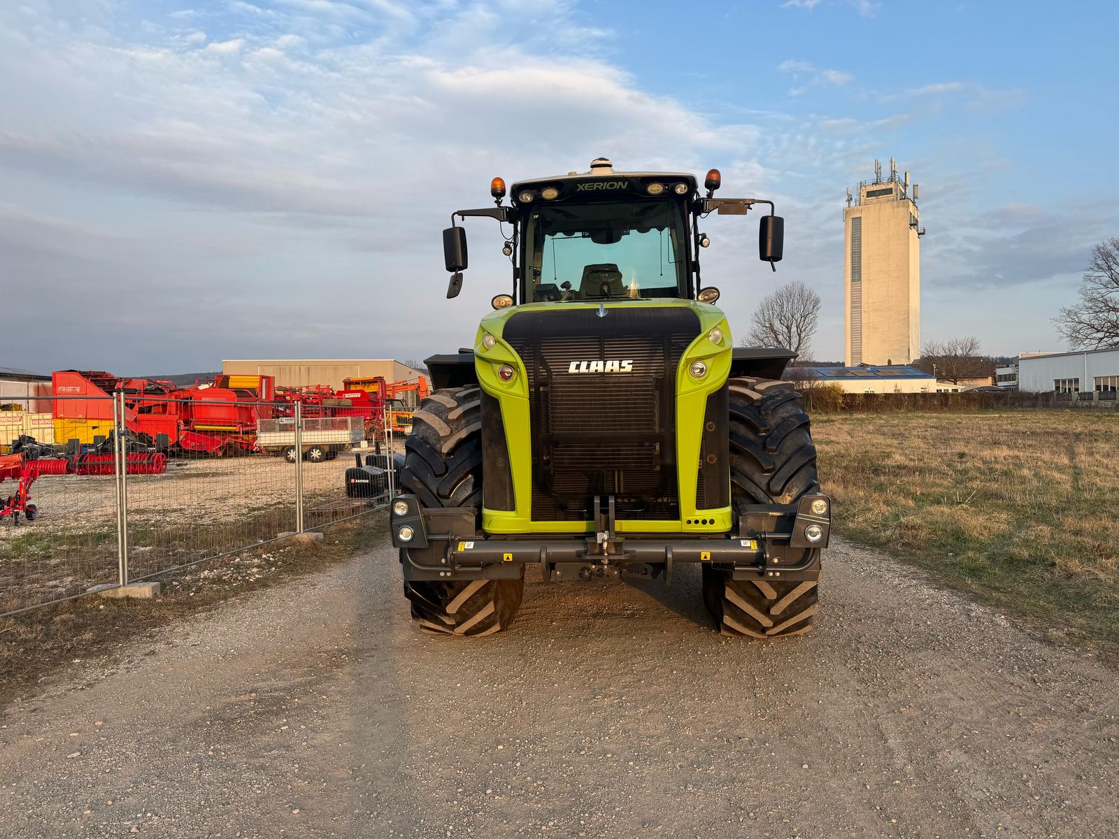 Claas Xerion 5000 Trac VC 2