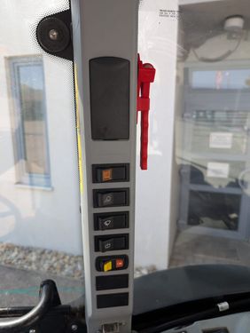 4665-97cdd9b50575f6f8100f0e3d9a8e617d-5905207