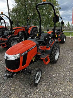 Traktor TAFE 6020M