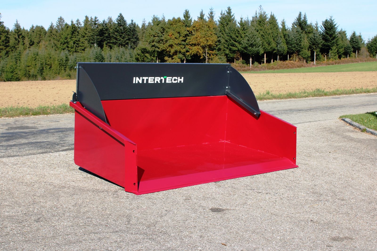 Intertech Heckchaufel, Kippmulde 2200 HD+ 1