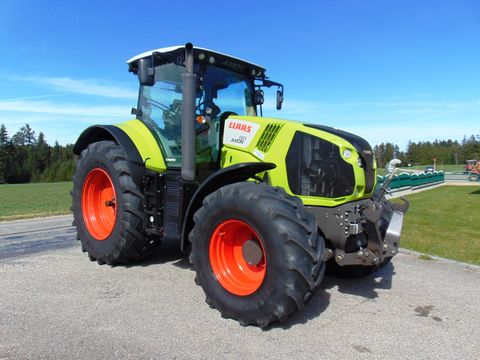 <strong>Claas Axion 810 C-Ma</strong><br />