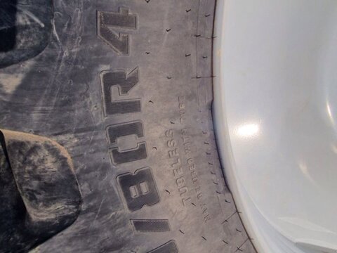 480/80 R46  /  420/85 R30 3