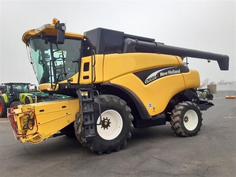 New Holland GEBR. NEW HOLLAND CR 980