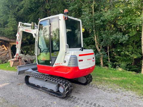 Takeuchi TB 235
