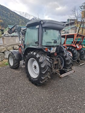 Massey Ferguson 2430