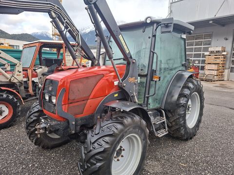 Massey Ferguson 2430