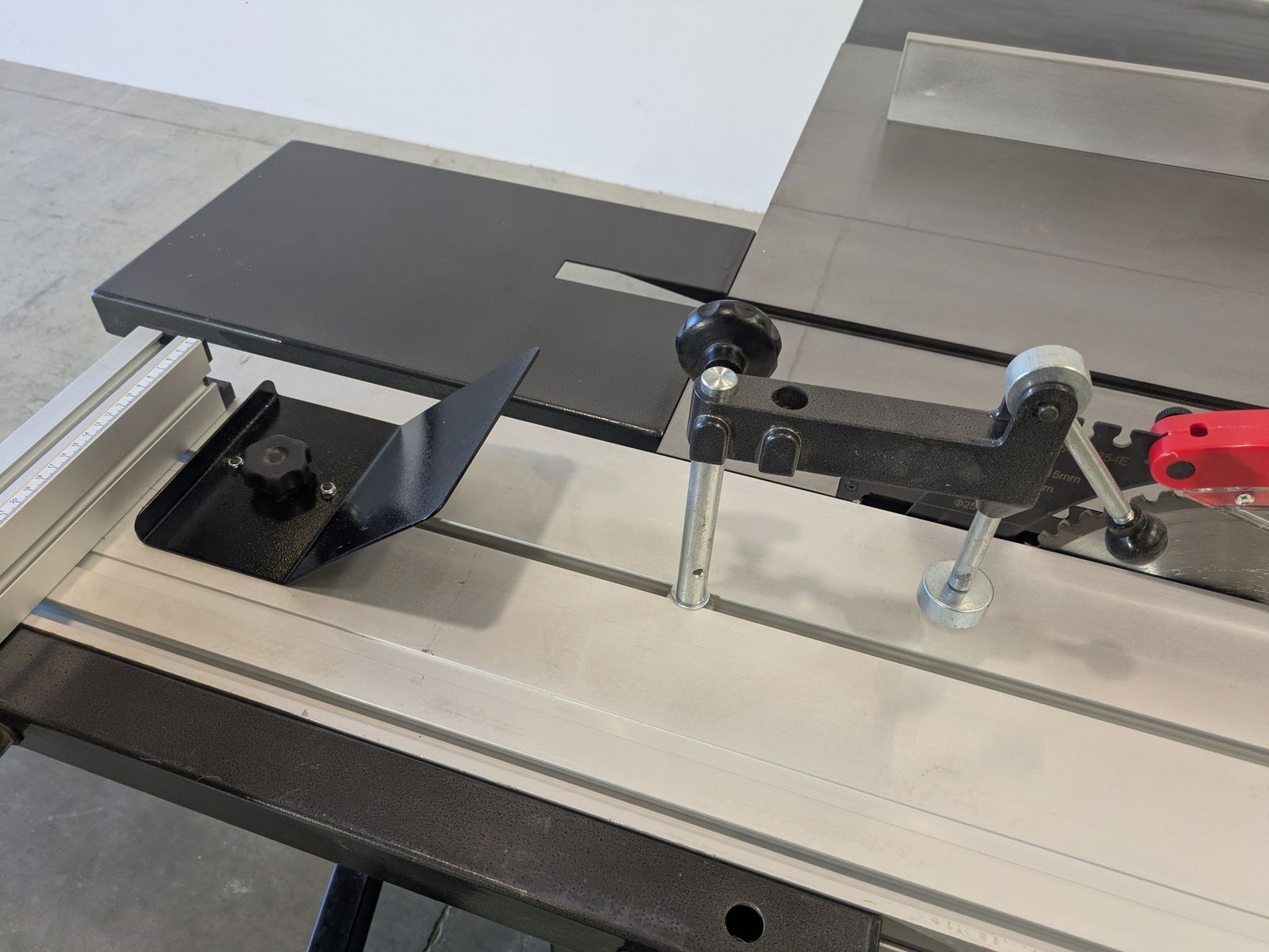 Holzprofi Formatkreissäge M2-PS315/2000F 2