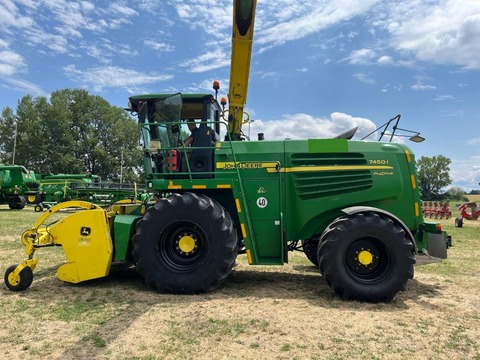John Deere 7450i ProDrive mit Kemper 375 und PU 630C