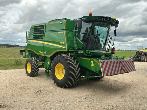 John Deere T550 HM