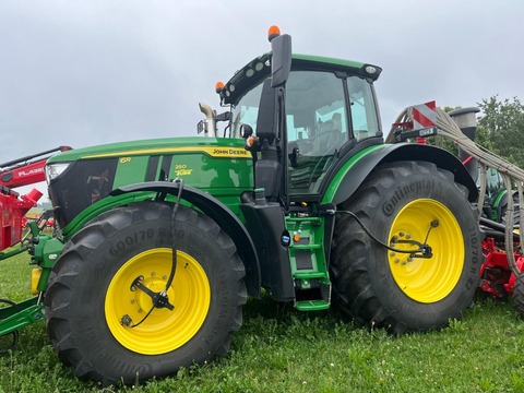 John Deere 6R250