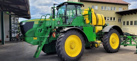 John Deere R4040i