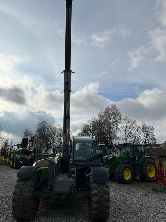 Claas Scorpion 9055 3