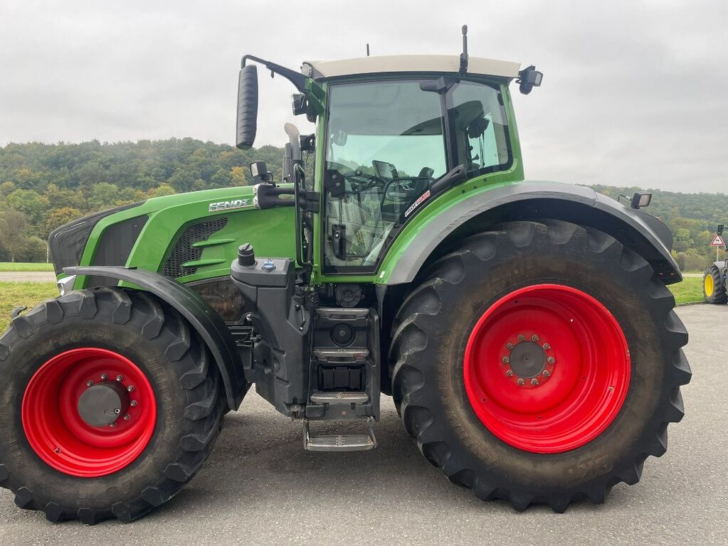 Fendt 828 Vario 2